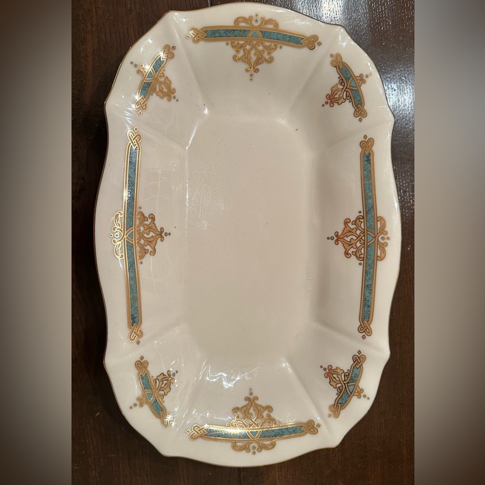 LENOX Catalan serving dish